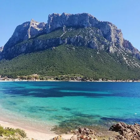 Iss Travel, L'avru - 700 M From La Cinta 3*