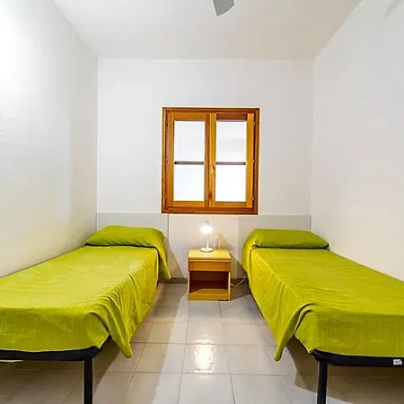 Aparthotel Iss Travel, L'avru - 700 M From La Cinta San Teodoro (Sardinia)